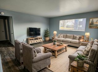 3617 E Uintah St APT 8, Colorado Springs, CO 80909
