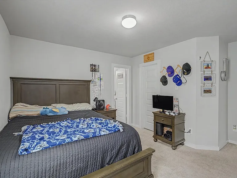 18307 Windy Knoll Way — Photo 25