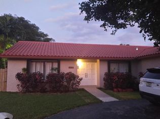 11001 SW 142nd Ave, Miami, FL 33186