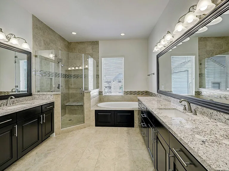 1518 Birdsall St #C — Photo 13