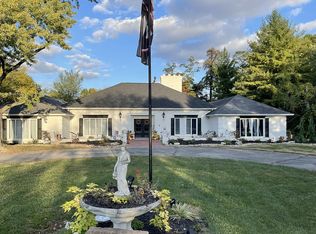 123 Fairway Dr, Vincennes, IN 47591