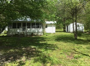 15 Holland Ridge Rd, Pikeville, TN 37367