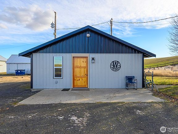 3rd image of 32244 Mohler Road E