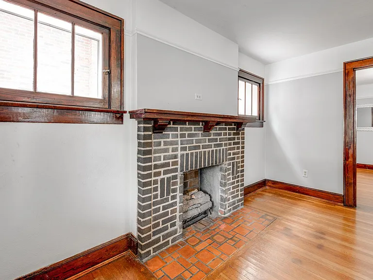 710 Forest Ave #1 — Photo 26