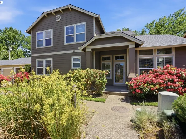 9310 SW Coral St, Tigard, OR 97223