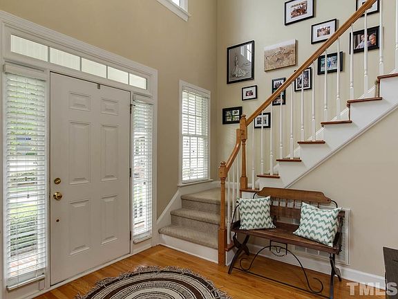 4th image of 4604 Chandler Grove Ct