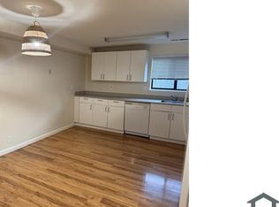 818 28th St, Sacramento, CA