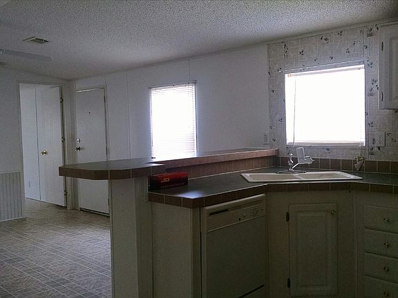 2nd image of 2345 Tanglewood St APT C