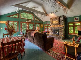 81 Ingraham Rd, Owls Head, NY 12969