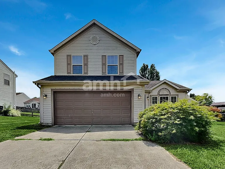 161 Lakeview Dr — Photo 1
