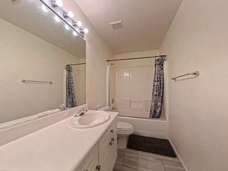 8330 Hipwader Ct — Photo 52