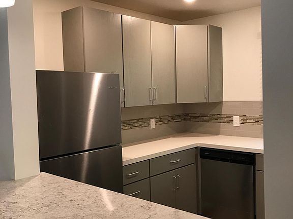 Breakfast / Wine Bar