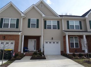 214 Monticello Ct, Smithfield, VA 23430