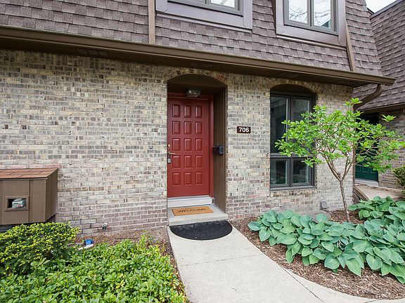 5th image of 706 Greenhills Dr