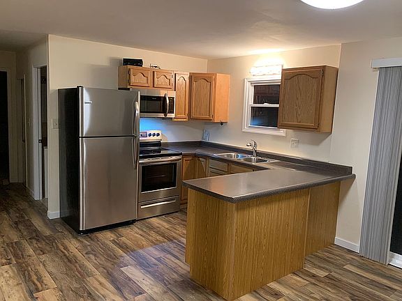 3rd image of 625 Prairie Ave
