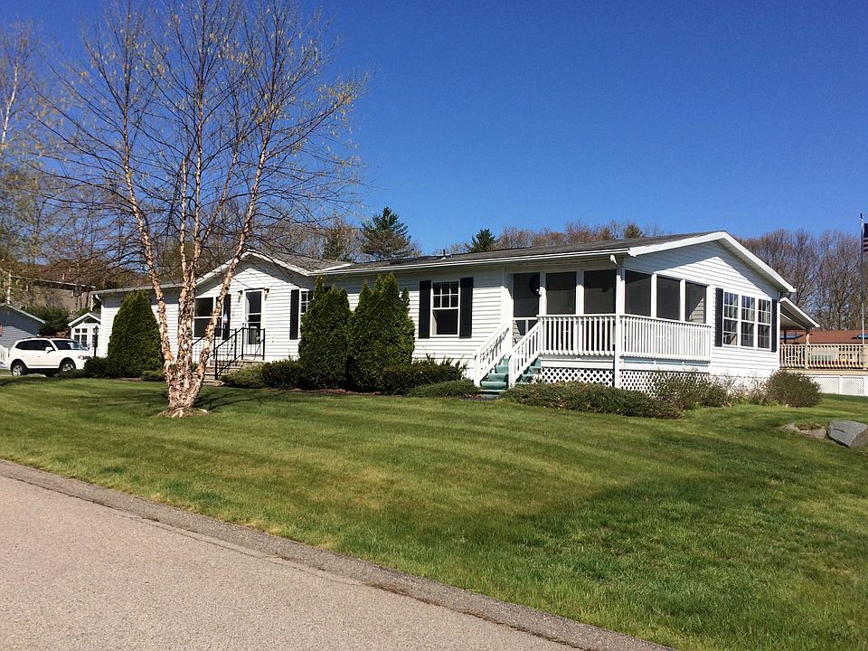 Spacious Corner Lot