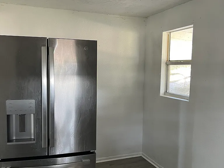 602 Monroe St — Photo 9