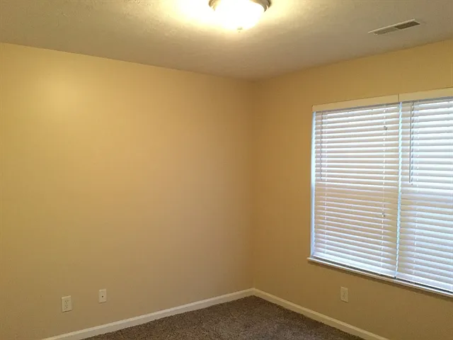 1832 Silver Cloud Ln — Photo 10