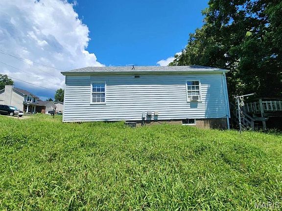 3rd image of 3966 Kleinschmidt Rd