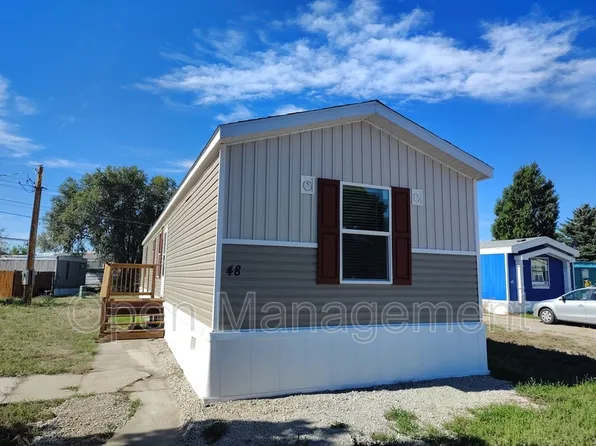 48 Marcus Dr, Scottsbluff, NE 69361