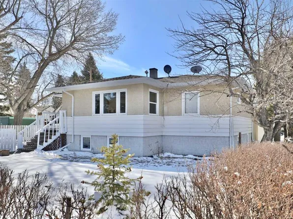 5409 N 50th Ave, Camrose, AB T4V 0T5