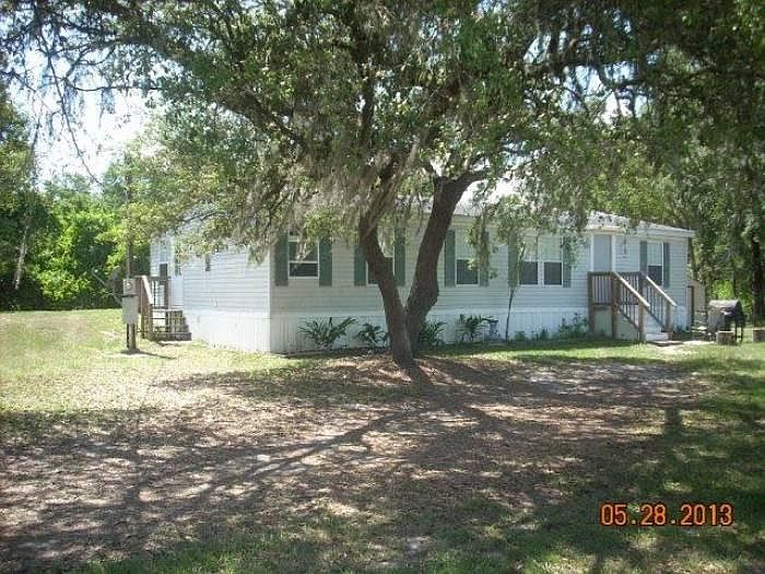 SHADED LOT!