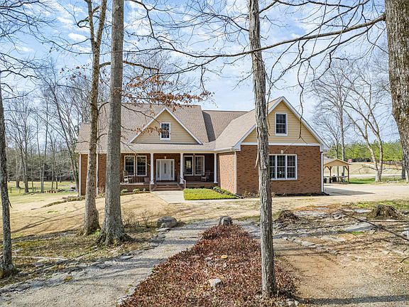 2nd image of 2834 Bolton Rd