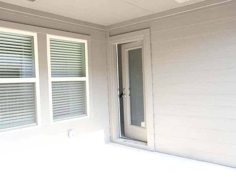 332 Blackthorne Dr — Photo 34