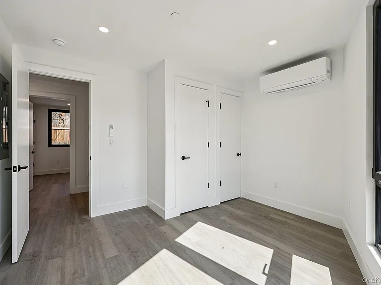 325 Manville #102 — Photo 17