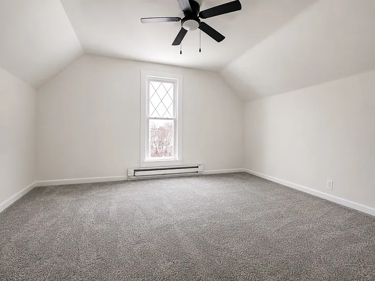 242 Laurel Oak St — Photo 12