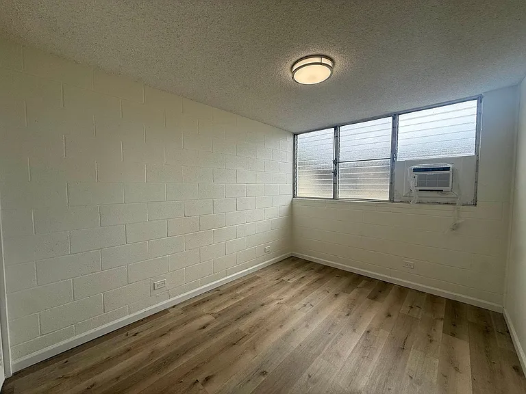 1623 Alapai St — Photo 11
