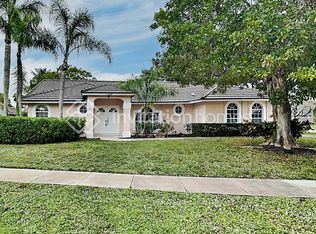 13837 Folkestone Cir, Wellington, FL 33414