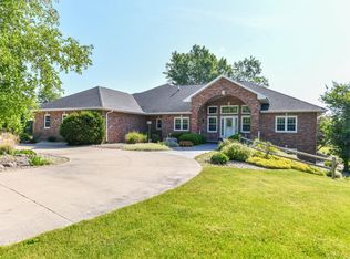 4218 N Hall Rd, Whitewater, WI 53190