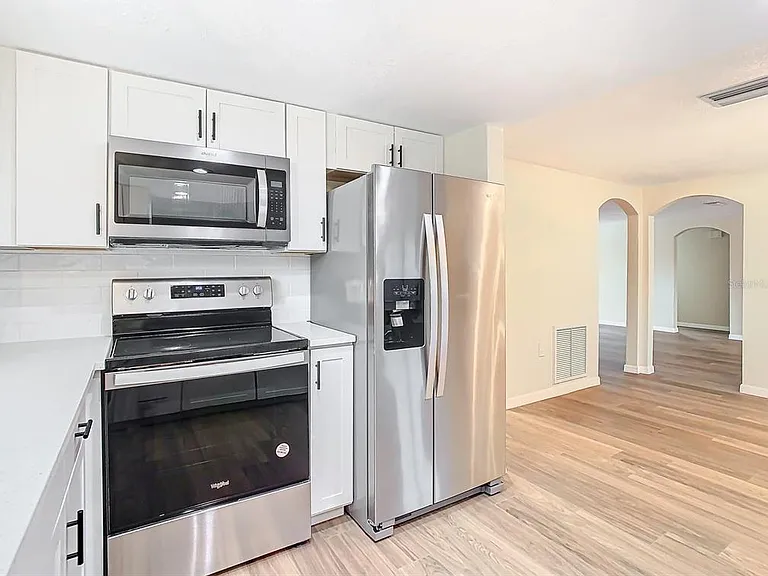 7414 Rockwood Dr — Photo 15