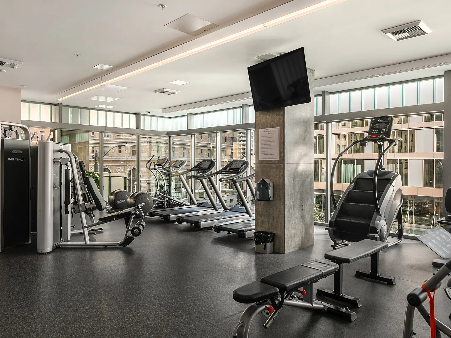 1 bed, 791 sqft, $2,890 — Photo 4