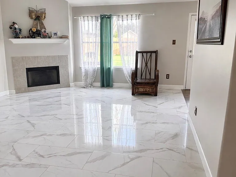 18107 Glen Cypress Ct — Photo 2