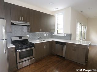 3709 N Wilton Ave #3B, Chicago, IL 60613