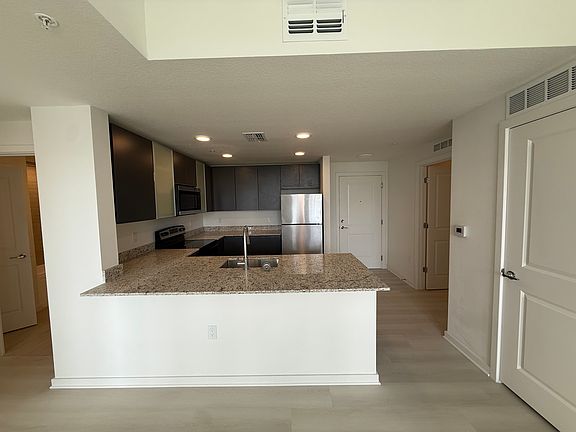 4th image of 5579 Millenia Park Blvd #424
