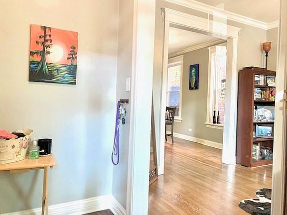 5th image of 1262 W Carmen Ave #1