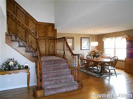 Entry and dining
