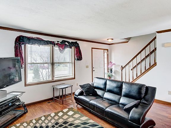 4th image of 4160 Aruba Dr