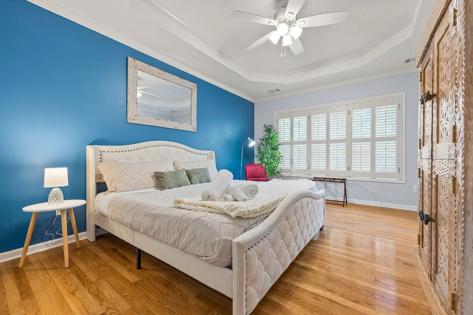 3 bed, 2.0 bath, $4,654 — Photo 4