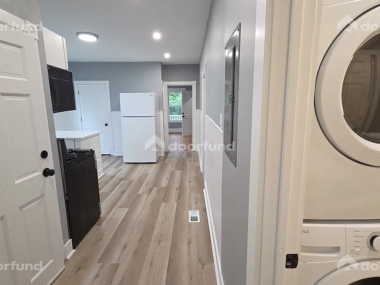 41 Eastern Ave #1 — Photo 8
