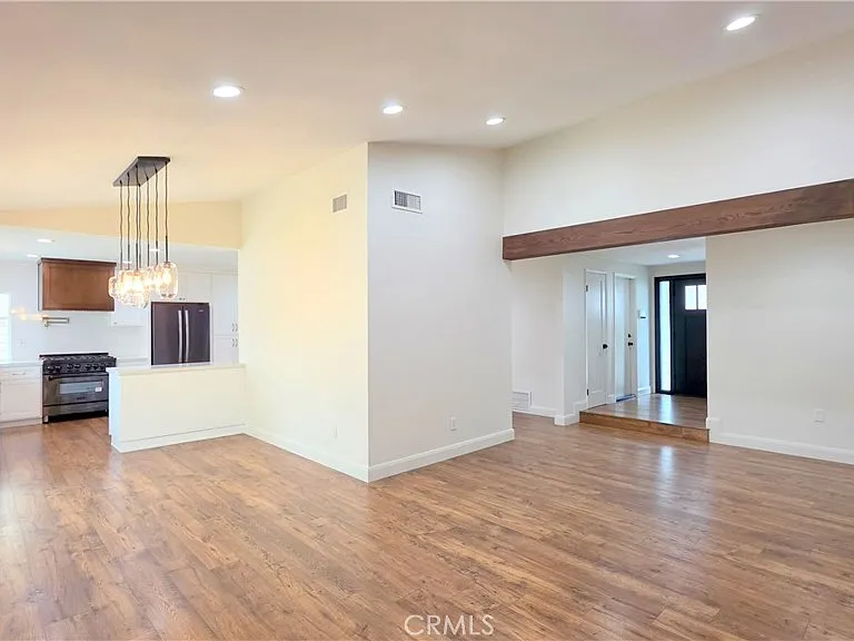6540 Hayes Ct — Photo 16
