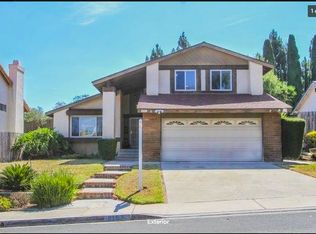 9183 Ellingham St, San Diego, CA 92129
