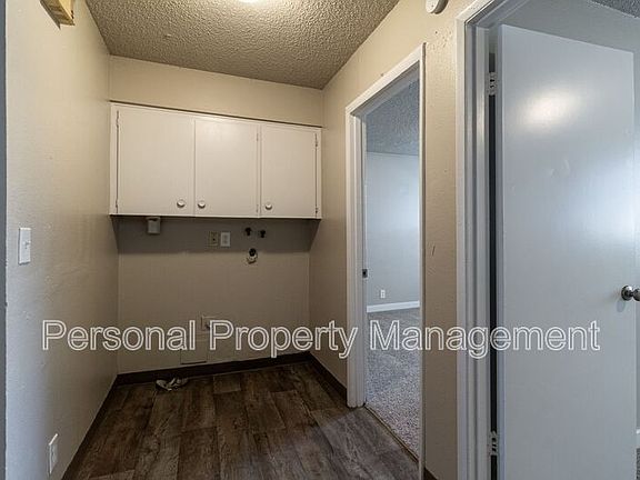 5th image of 1002 NE 86th St