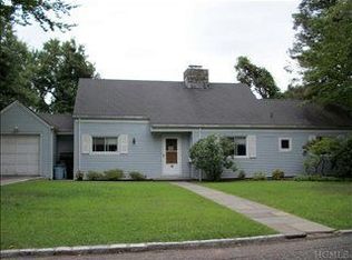 10 Soulice Pl, New Rochelle, NY 10804