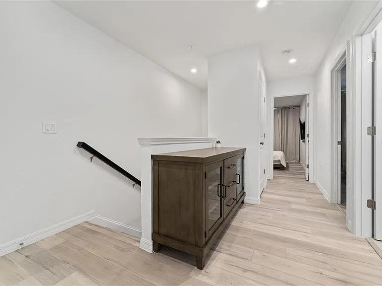 2125 Crystal Bell St — Photo 9