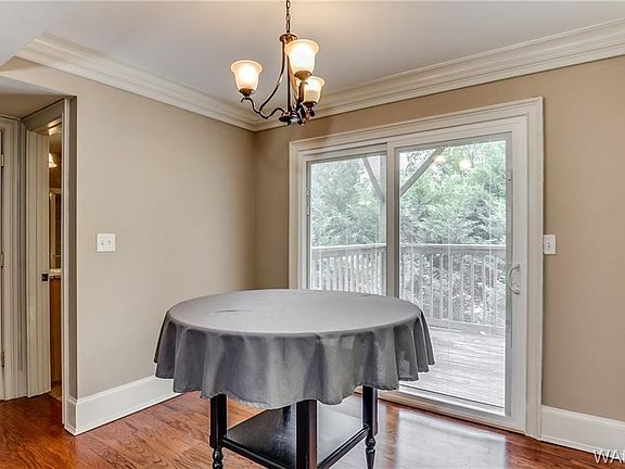 5th image of 1015 14th Ave Unit 3