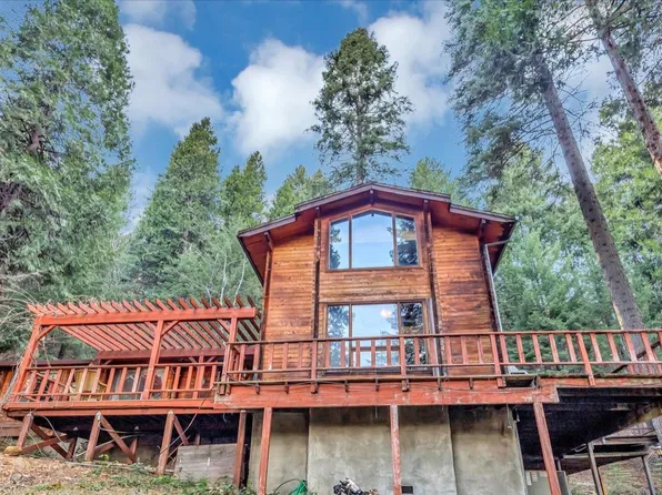 2970 Deep Haven Rd, Pollock Pines, CA 95726